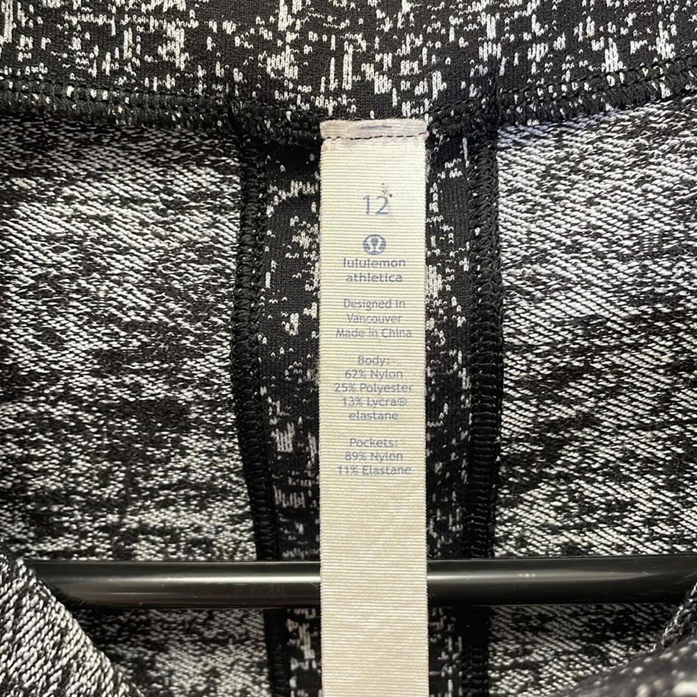 Lululemon - Athletic Define Jacket - Black / Whit… - image 3